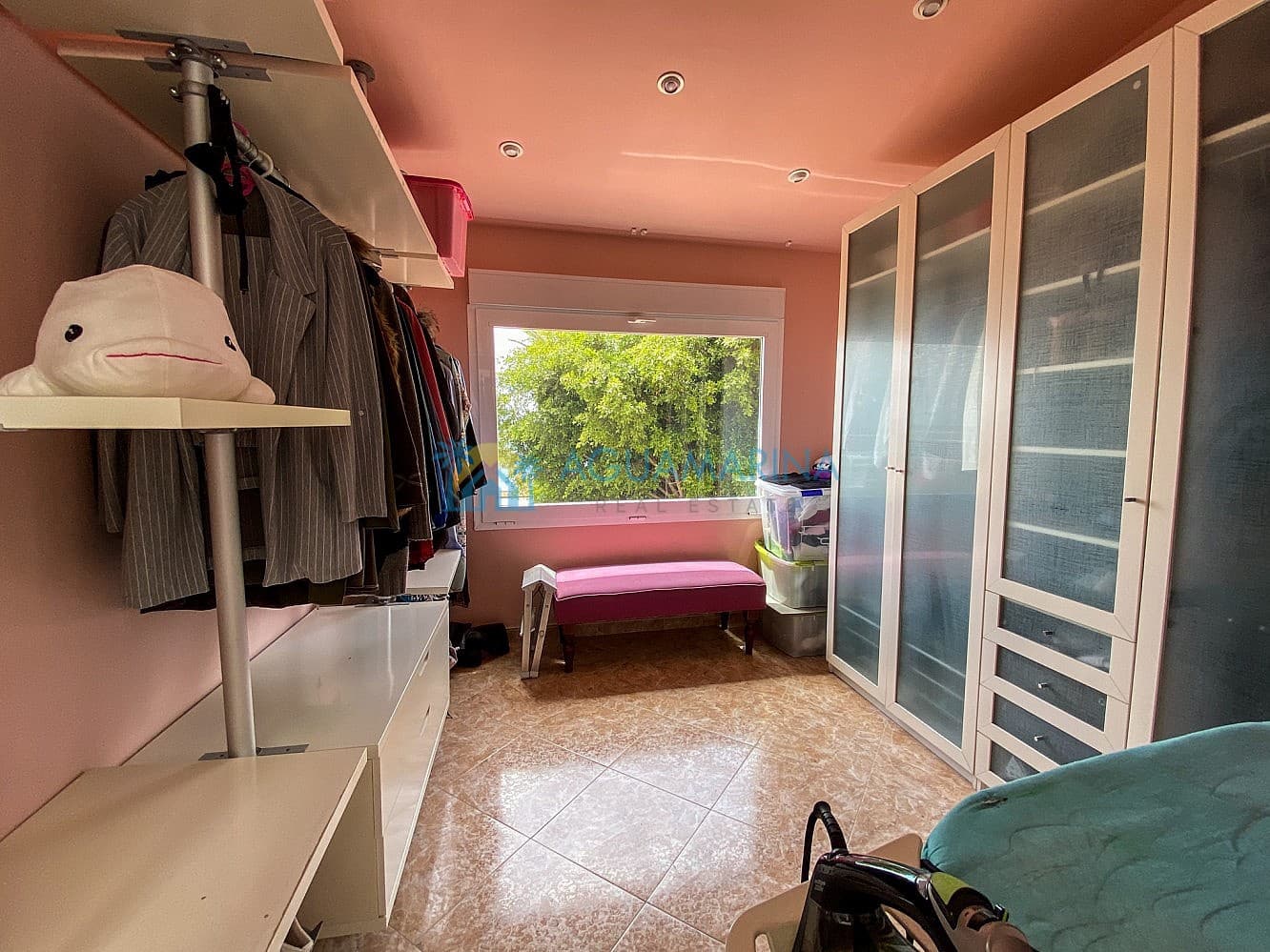 4 sypialnia Dom blizniak na sprzedaż w Torrox-Costa z basenem - 630 000 € (Ref: 7557375)