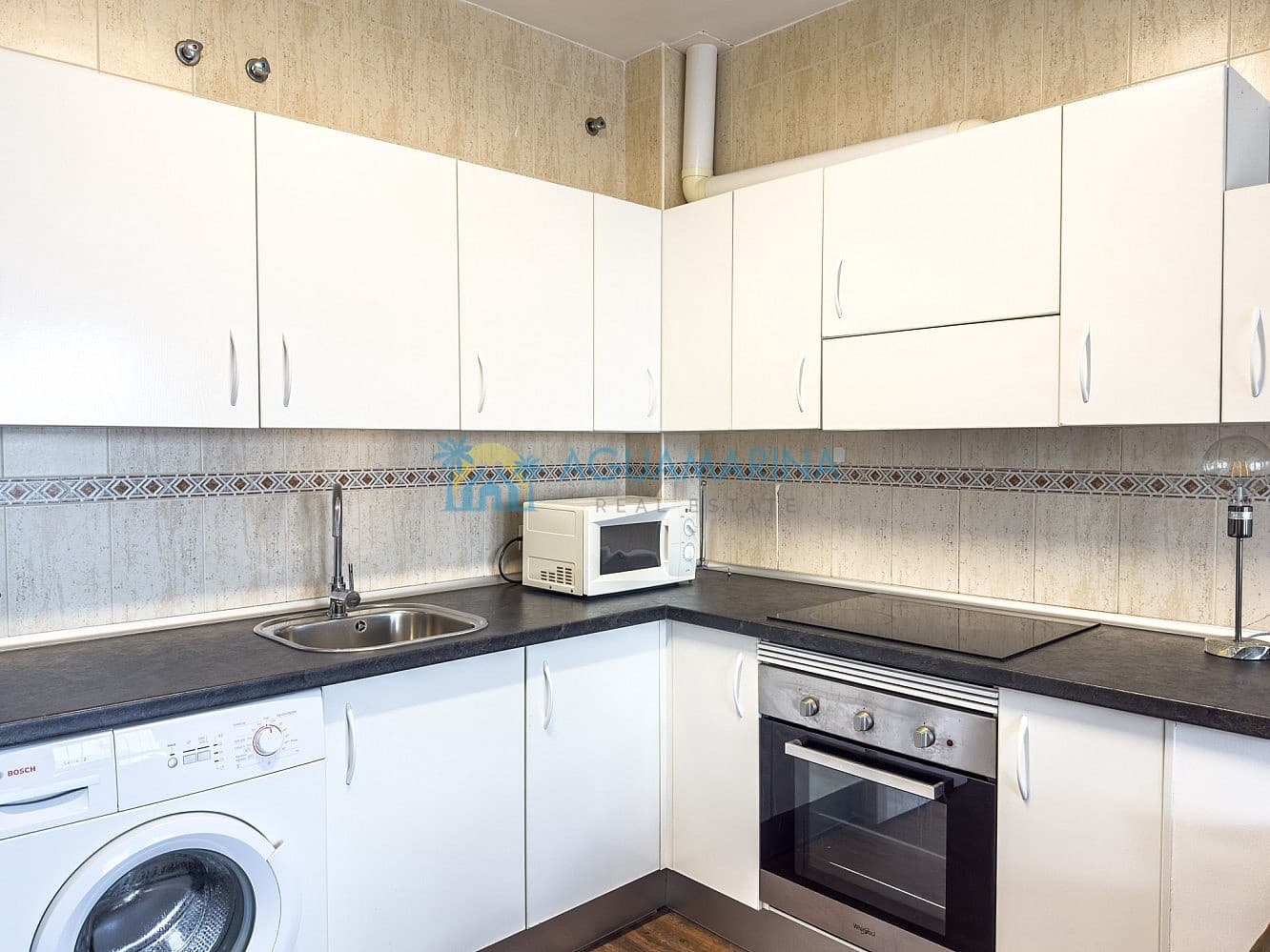 1 Zimmer Apartment zu vermieten in Torrox Park mit Pool - 700 € (Ref: 8839322)