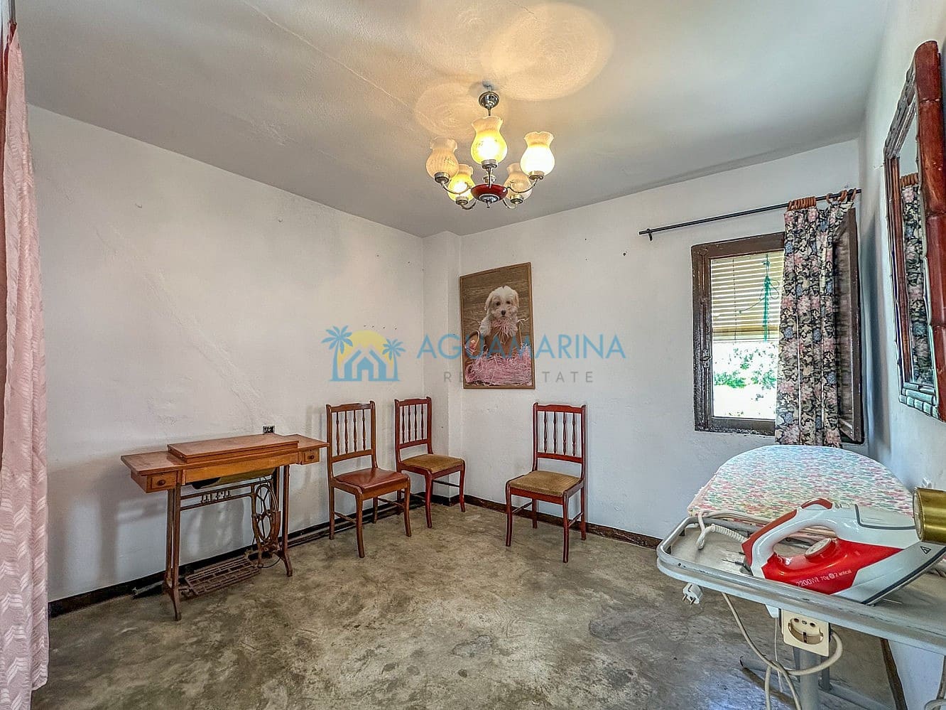 4 soveværelse Rækkehus til salg i Competa - € 168.000 (Ref: 9049779)