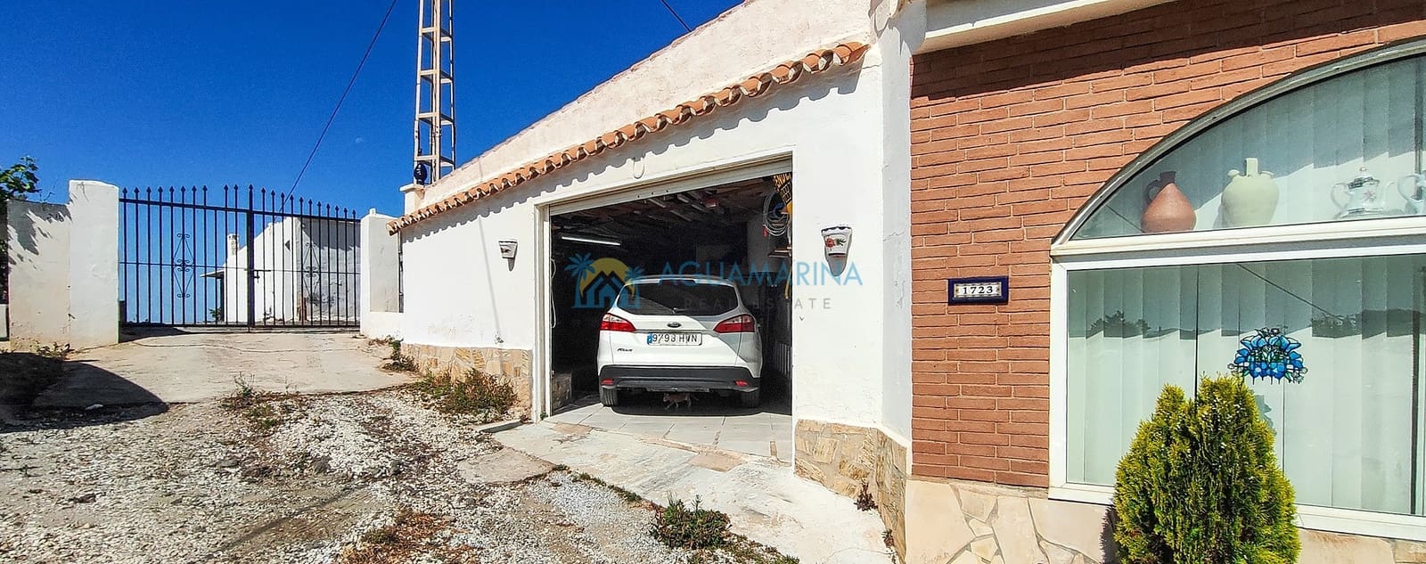 2 soveværelse Villa til salg i Torrox med swimmingpool - € 399.000 (Ref: 9049997)