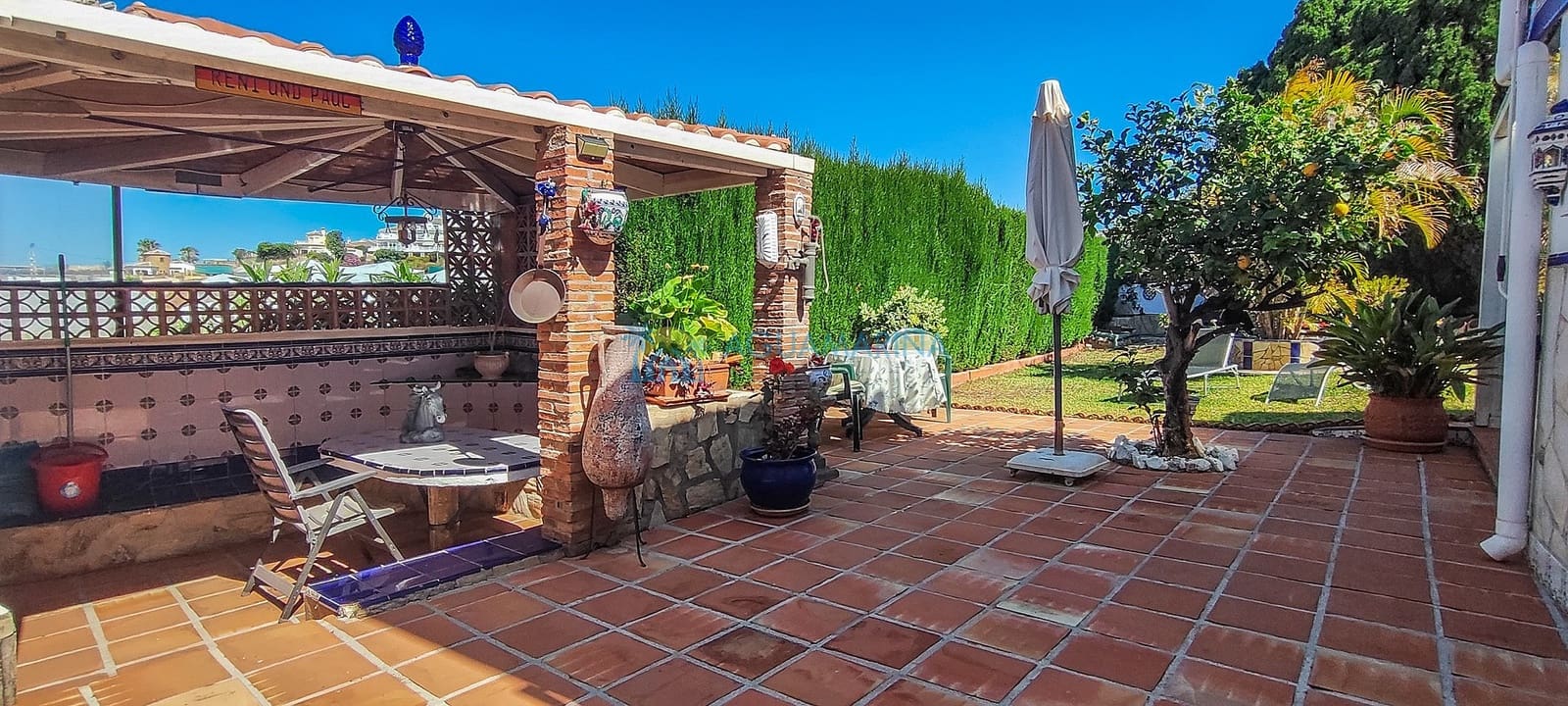 2 soveværelse Villa til salg i Torrox med swimmingpool - € 399.000 (Ref: 9049997)