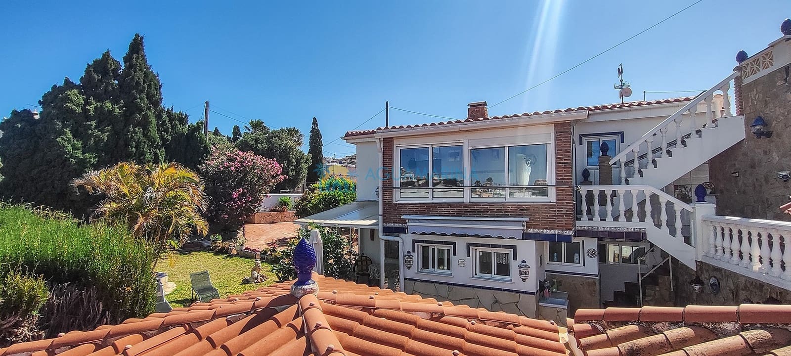 2 soveværelse Villa til salg i Torrox med swimmingpool - € 399.000 (Ref: 9049997)