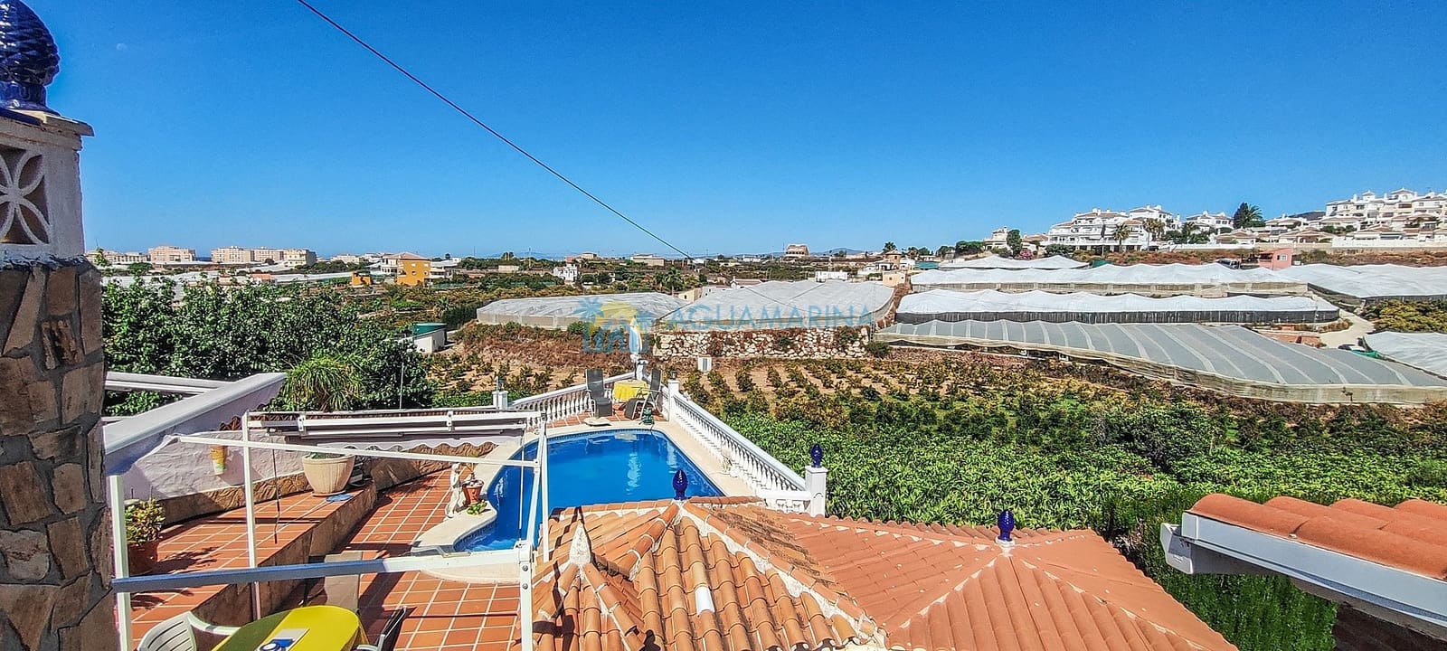 2 soveværelse Villa til salg i Torrox med swimmingpool - € 399.000 (Ref: 9049997)