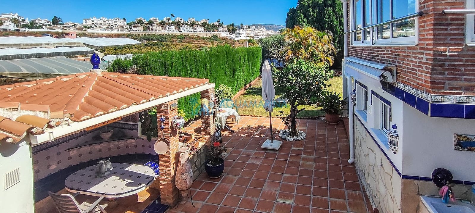 2 soveværelse Villa til salg i Torrox med swimmingpool - € 399.000 (Ref: 9049997)