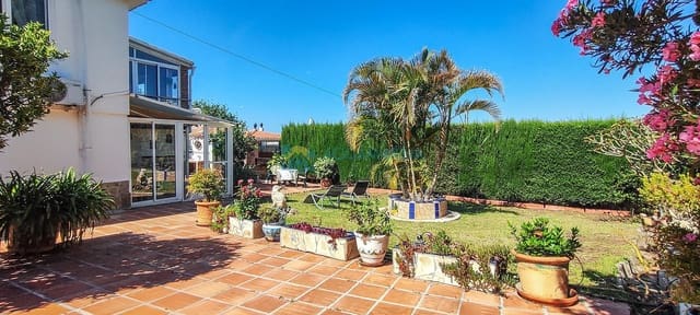 2 sovrum Villa till salu i Torrox Park, Torrox med pool - 399 000 € (Ref: 9049997)