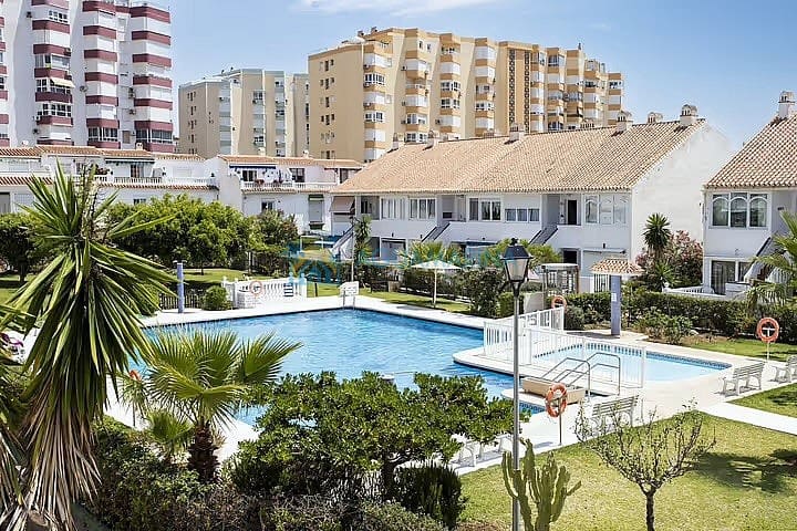 2 camera da letto Appartamento da affitare come casa vacanza in Torrox-Costa con piscina - 630 € (Rif: 9106966)