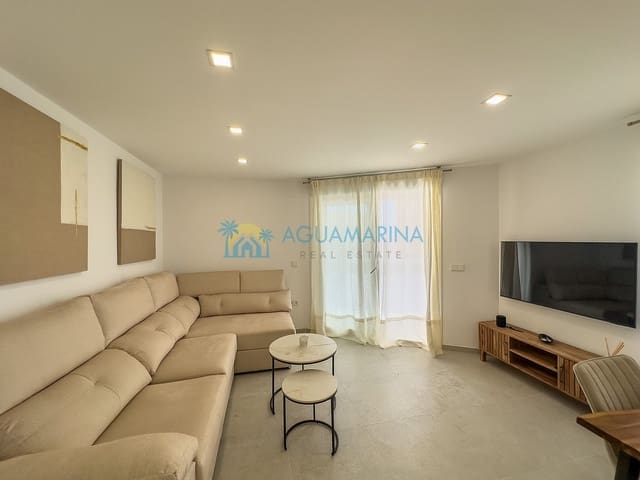 2 bedroom Apartment for holiday rental in Centro Internacional, Torrox with pool - € 630 (Ref: 9106966)