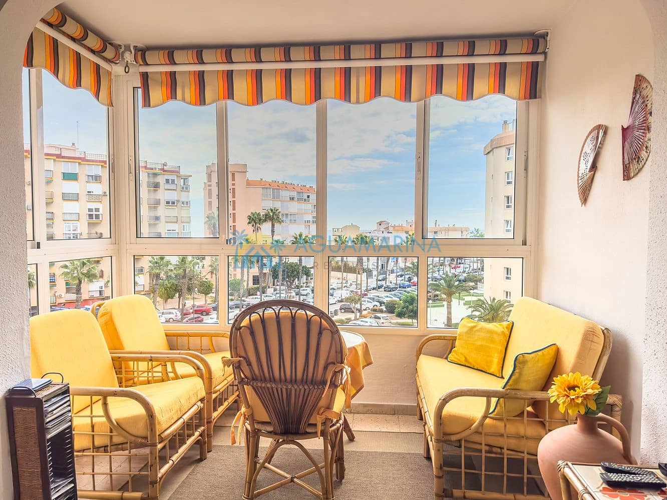 Studio na sprzedaż w Torrox-Costa z basenem - 161 900 € (Ref: 9324499)