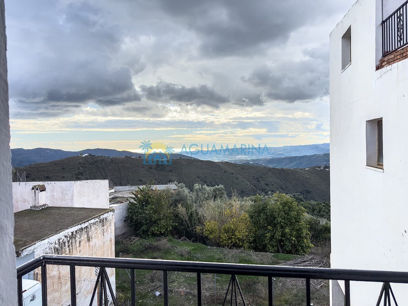 4 soverom Rekkehus til salgs i Canillas de Aceituno - € 140 000 (Ref: 9482240)