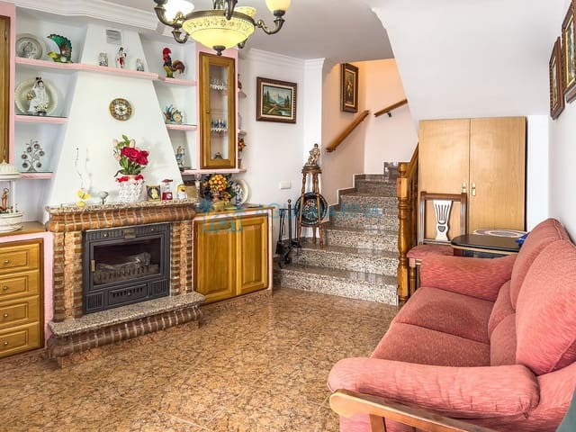 4 soverom Rekkehus til salgs i Canillas de Aceituno - € 140 000 (Ref: 9482240)