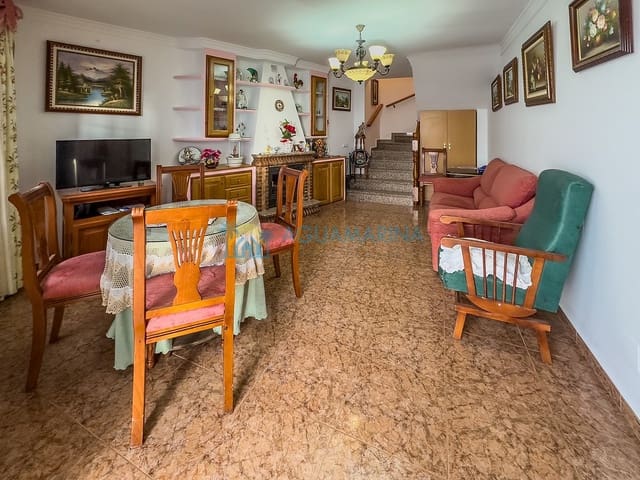 4 soverom Rekkehus til salgs i Canillas de Aceituno - € 140 000 (Ref: 9482240)