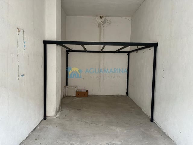 Garage zu verkaufen in Caleta de Vélez, Vélez-Málaga - 70.000 € (Ref: 9506370)