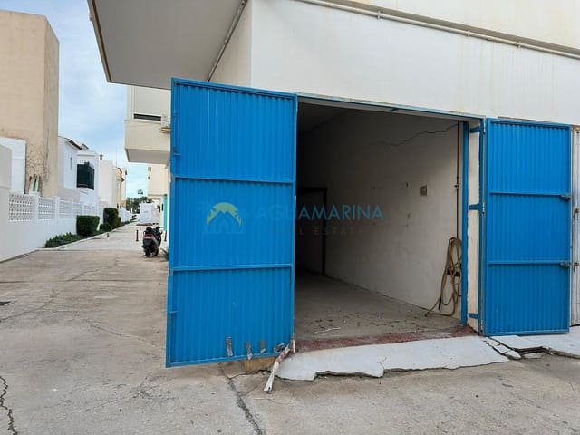 Garage zu verkaufen in Caleta de Vélez, Vélez-Málaga - 70.000 € (Ref: 9506370)