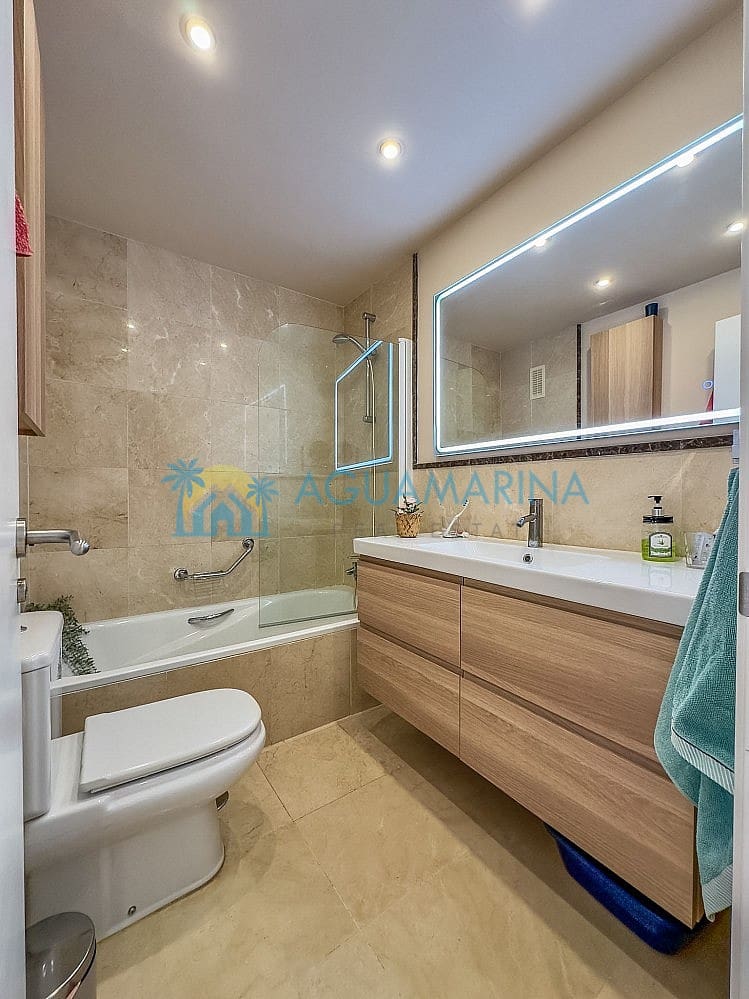 2 chambre Appartement à vendre à Torrox-Costa - 415 000 € (Ref: 9628343)