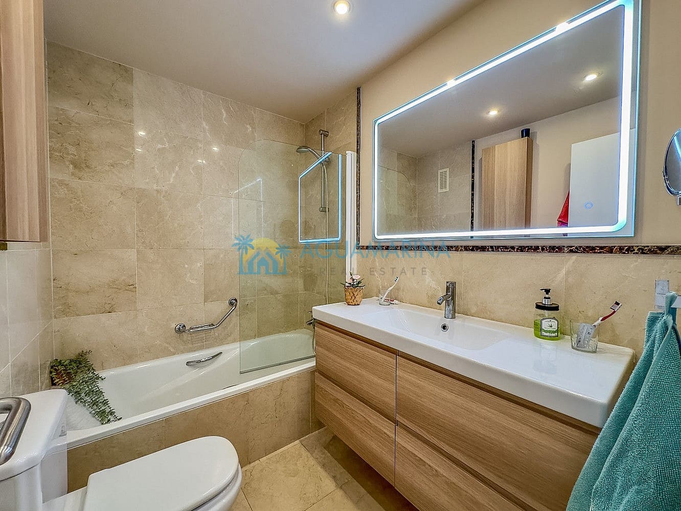 2 chambre Appartement à vendre à Torrox-Costa - 415 000 € (Ref: 9628343)