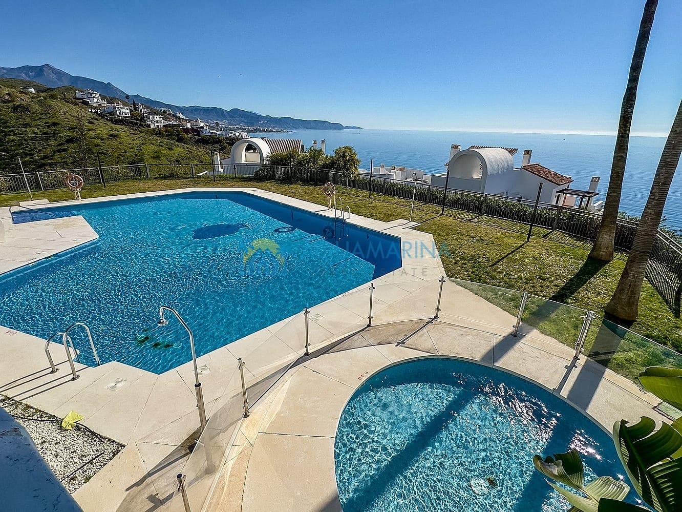 2 chambre Appartement à vendre à Torrox-Costa - 415 000 € (Ref: 9628343)