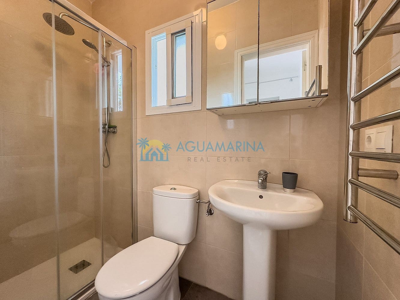 3 soverom Villa til salgs i Torrox med svømmebasseng - € 480 000 (Ref: 9657838)