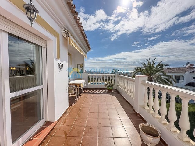 1 slaapkamer Appartement te koop in Torrox Park, Torrox met zwembad - € 195.000 (Ref: 9703257)