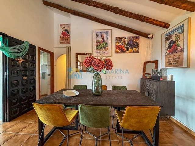 2 makuuhuone Huvila myytävänä paikassa Torrox Pueblo, Torrox mukana uima-altaan - 375 000 € (Ref: 9814653)