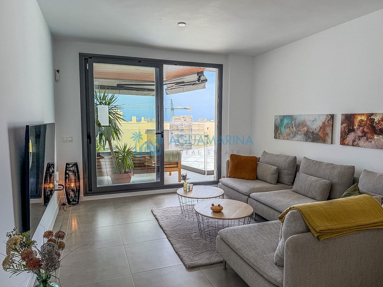 2 bedroom Apartment for sale in Torrox with pool - € 310,000 (Ref: 9899779)