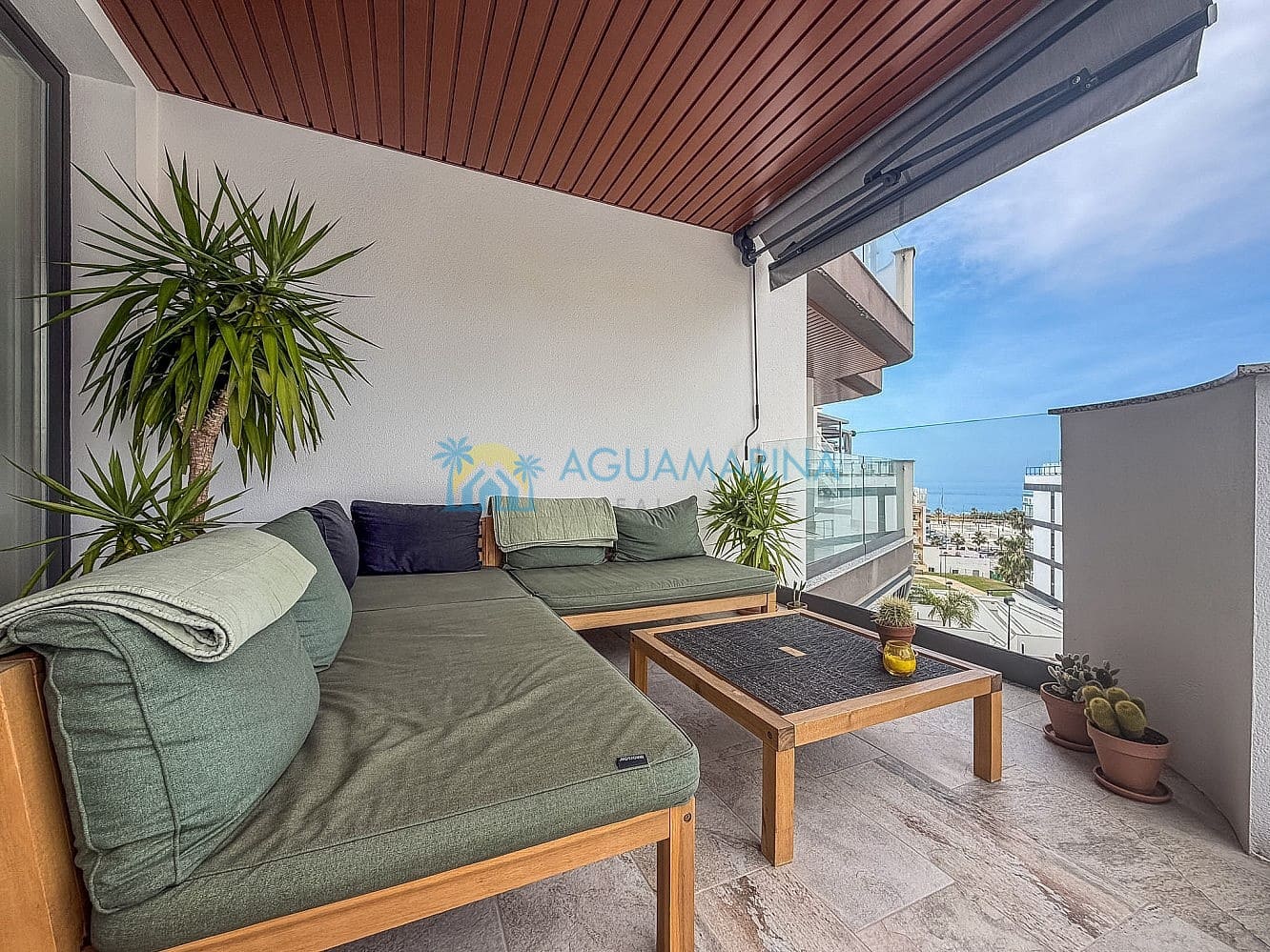 2 bedroom Apartment for sale in Torrox with pool - € 310,000 (Ref: 9899779)
