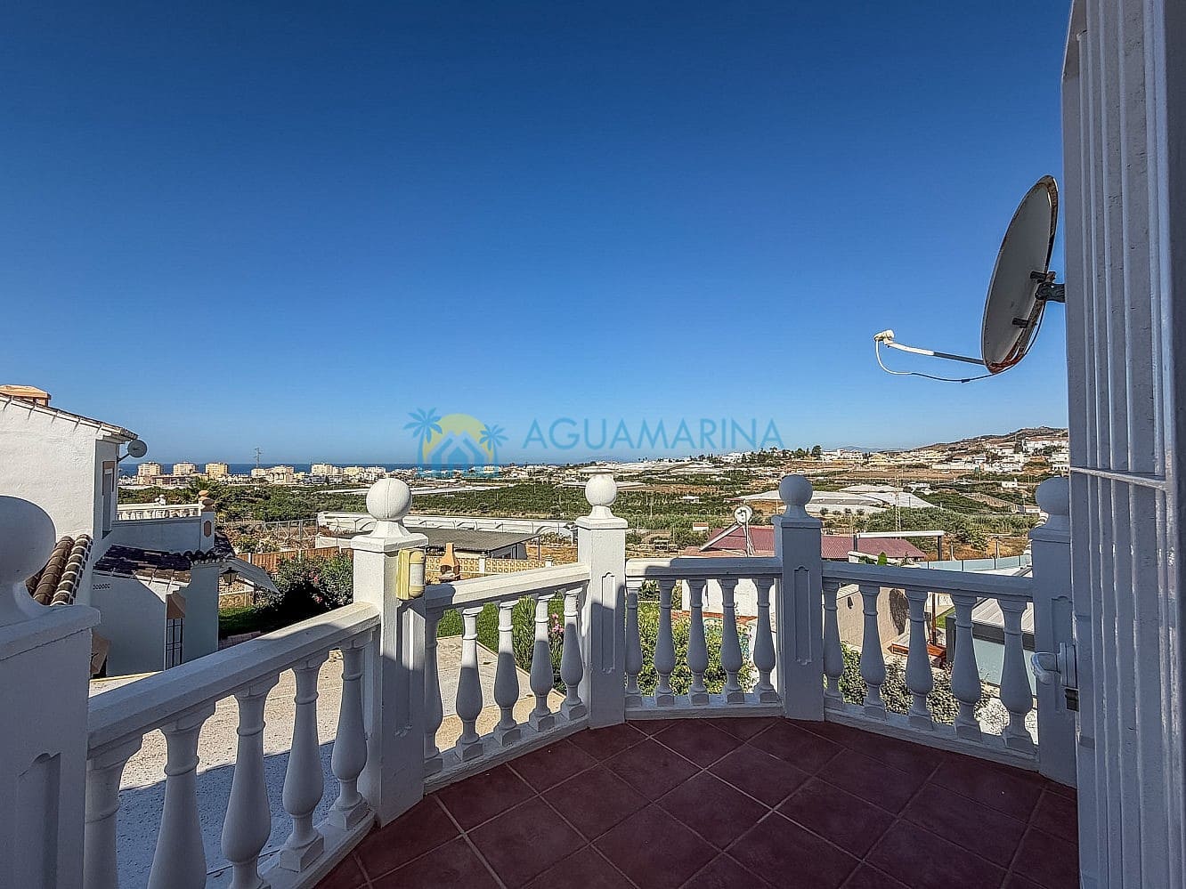 4 sypialnia Willa na sprzedaż w Torrox z basenem - 575 000 € (Ref: 9964374)