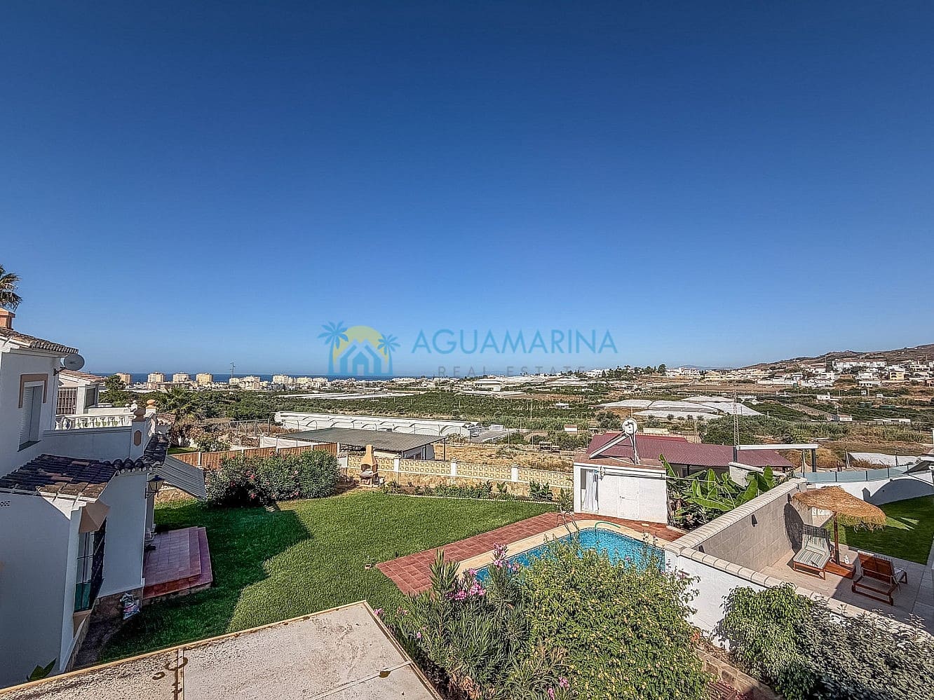 4 sypialnia Willa na sprzedaż w Torrox z basenem - 575 000 € (Ref: 9964374)