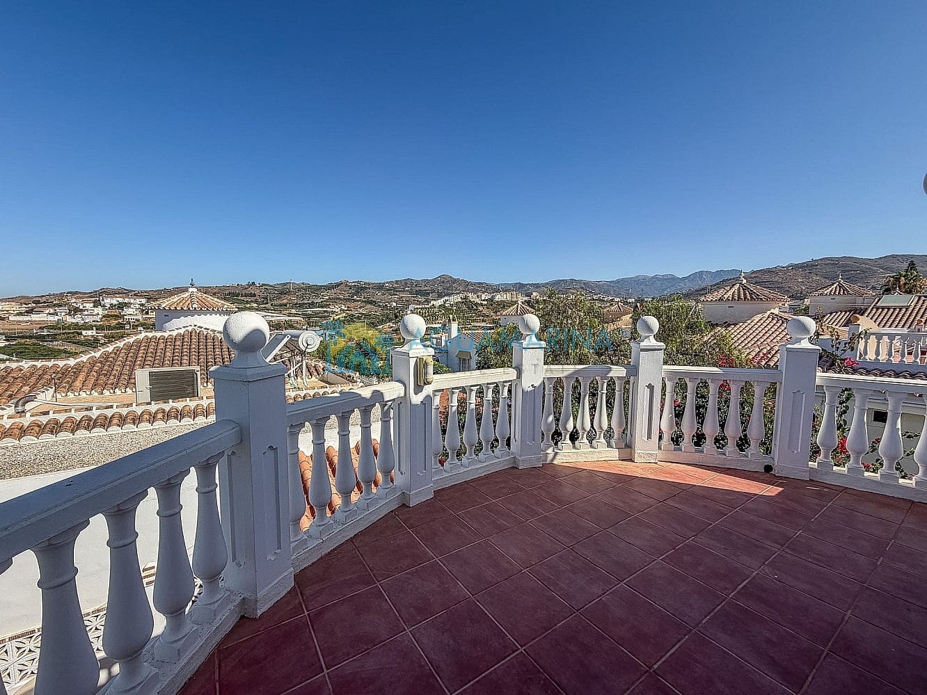 4 sypialnia Willa na sprzedaż w Torrox z basenem - 575 000 € (Ref: 9964374)