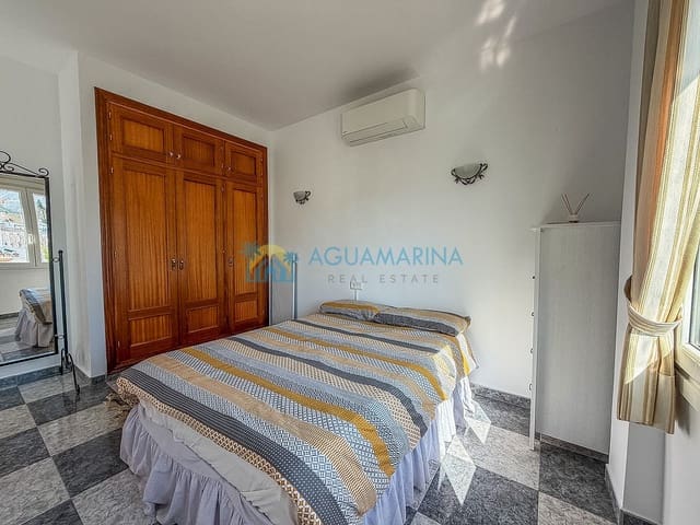 4 sypialnia Willa na sprzedaż w Torrox Park, Torrox z basenem - 575 000 € (Ref: 9964374)
