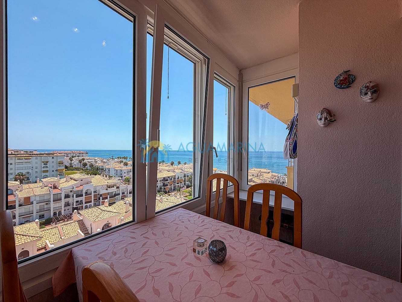 Apartamento de 1 habitación en Torrox-Costa en venta con piscina - 270.000 € (Ref: 9977942)
