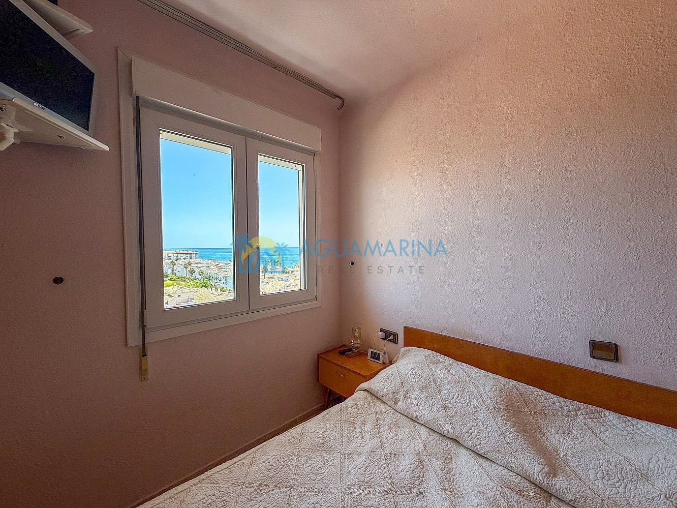 Apartamento de 1 habitación en Torrox-Costa en venta con piscina - 270.000 € (Ref: 9977942)