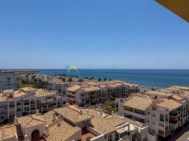 1 slaapkamer Appartement te koop in Laguna Beach, Torrox met zwembad garage - € 270.000 (Ref: 9977942)