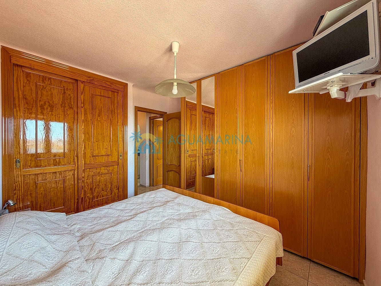 Apartamento de 1 habitación en Torrox-Costa en venta con piscina - 270.000 € (Ref: 9977942)