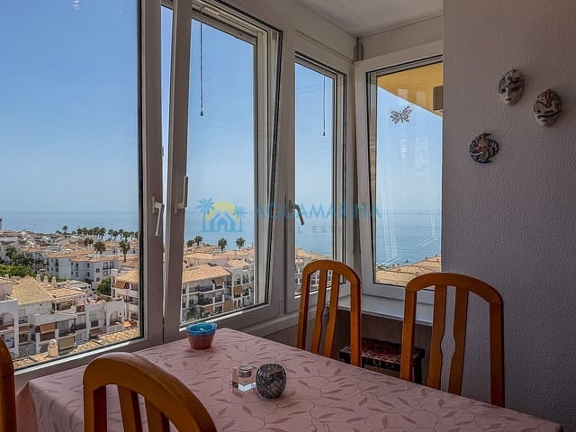 1 slaapkamer Appartement te koop in Laguna Beach, Torrox met zwembad garage - € 270.000 (Ref: 9977942)