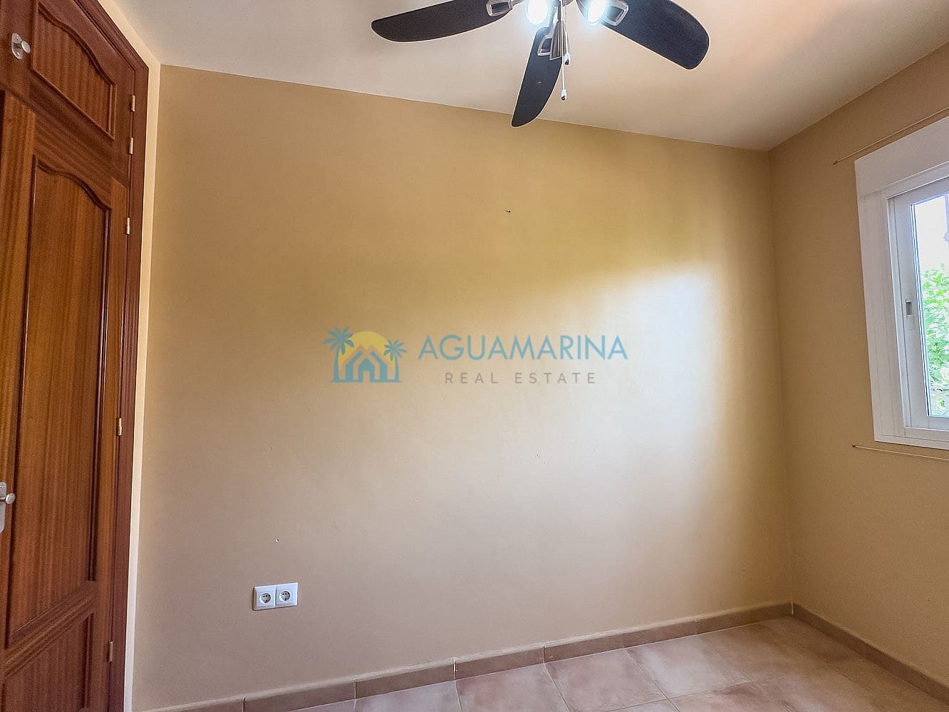 4 Zimmer Reihenhaus zu verkaufen in Torrox mit Pool - 379.000 € (Ref: 9981427)