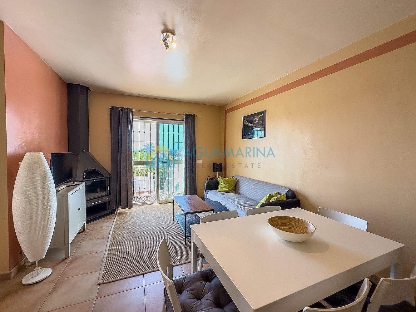 4 Zimmer Reihenhaus zu verkaufen in Torrox mit Pool - 379.000 € (Ref: 9981427)