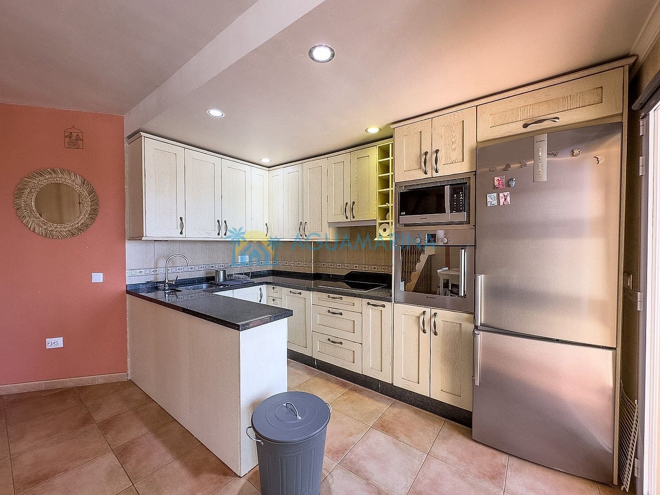 4 Zimmer Reihenhaus zu verkaufen in Torrox mit Pool - 379.000 € (Ref: 9981427)