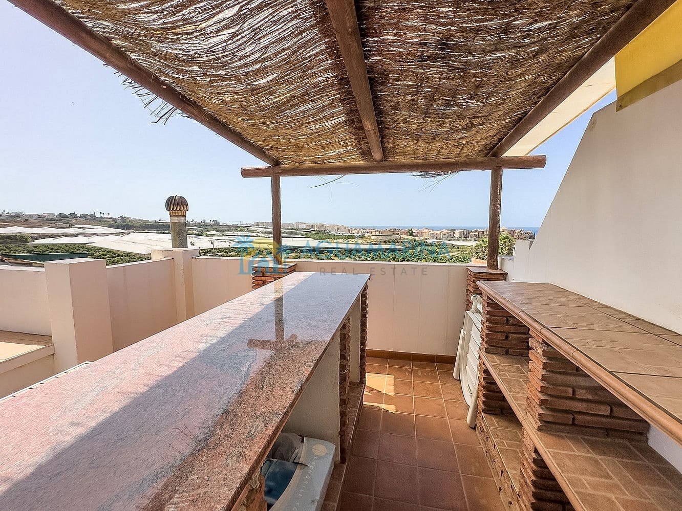 4 Zimmer Reihenhaus zu verkaufen in Torrox mit Pool - 379.000 € (Ref: 9981427)