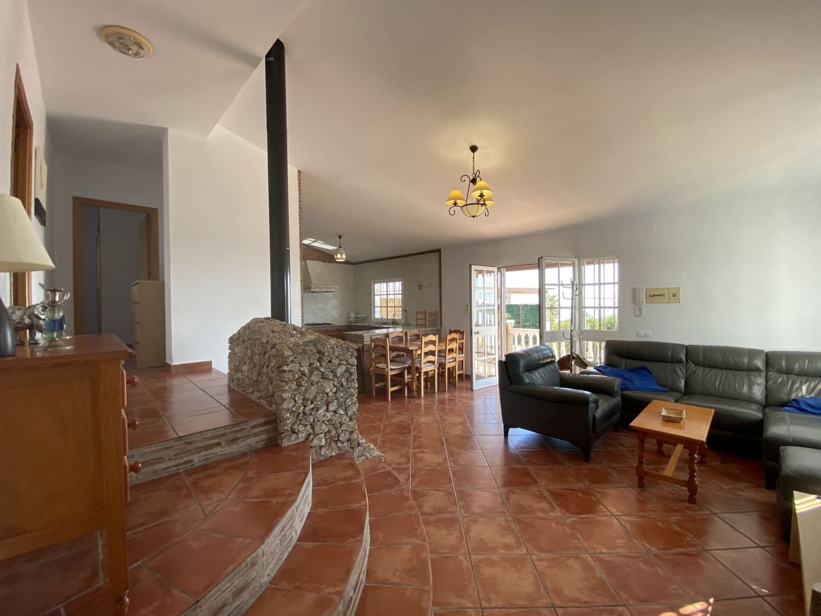 3 soverom Villa til leie i Frigiliana med svømmebasseng garasje - € 1 750 (Ref: 9297844)