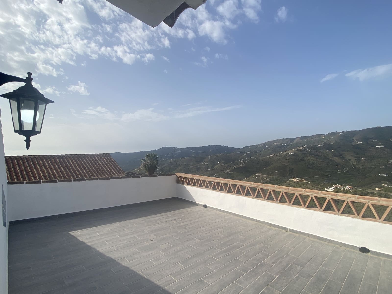 3 makuuhuone Huvila vuokrattavana paikassa Frigiliana mukana uima-altaan 
autotalli - 1 500 € (Ref: 9380060)