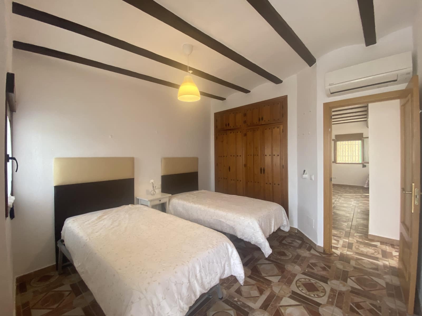 3 makuuhuone Huvila vuokrattavana paikassa Frigiliana mukana uima-altaan 
autotalli - 1 500 € (Ref: 9380060)