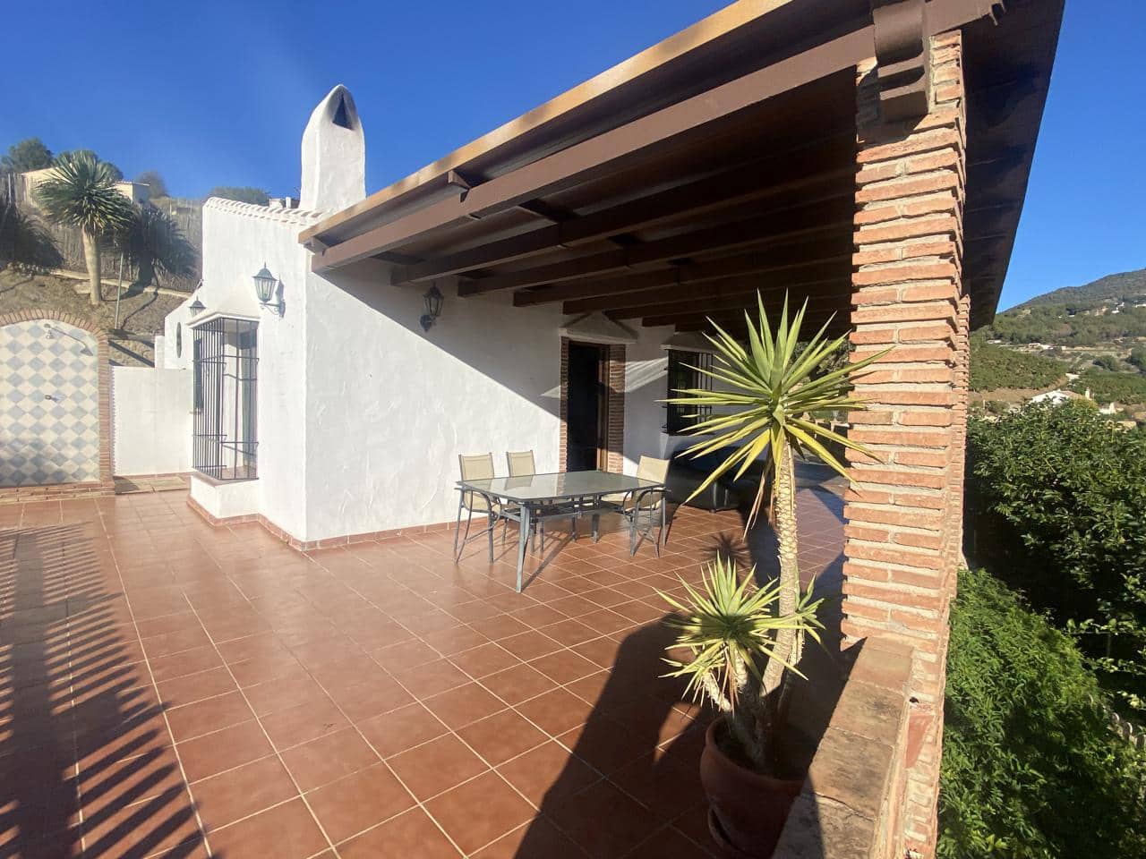 2 sypialnia Finka/Dom wiejski do wynajęcia w Frigiliana z basenem garażem - 1 200 € (Ref: 9394239)