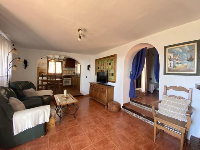 3 quarto Moradia para arrendar em Frigiliana com piscina garagem - 1 600 € (Ref: 9562541)