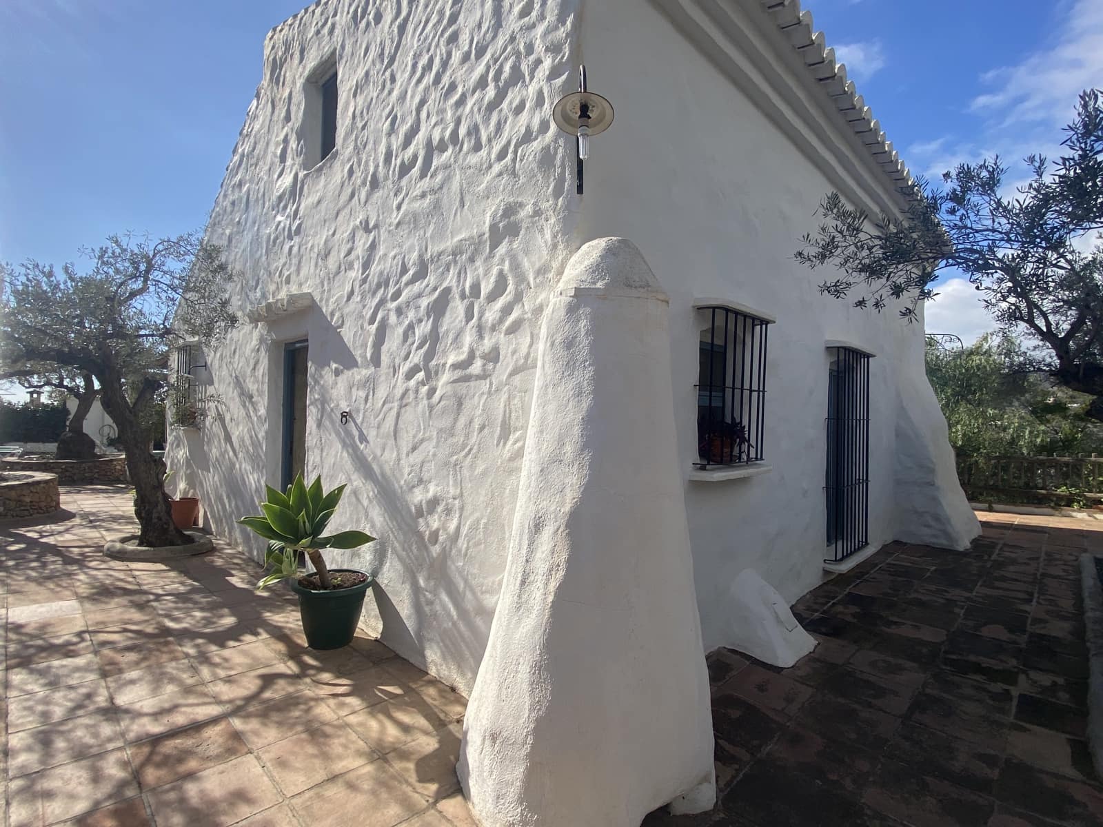 3 bedroom Villa for rent in Frigiliana with pool garage - € 1,400 (Ref: 9562594)