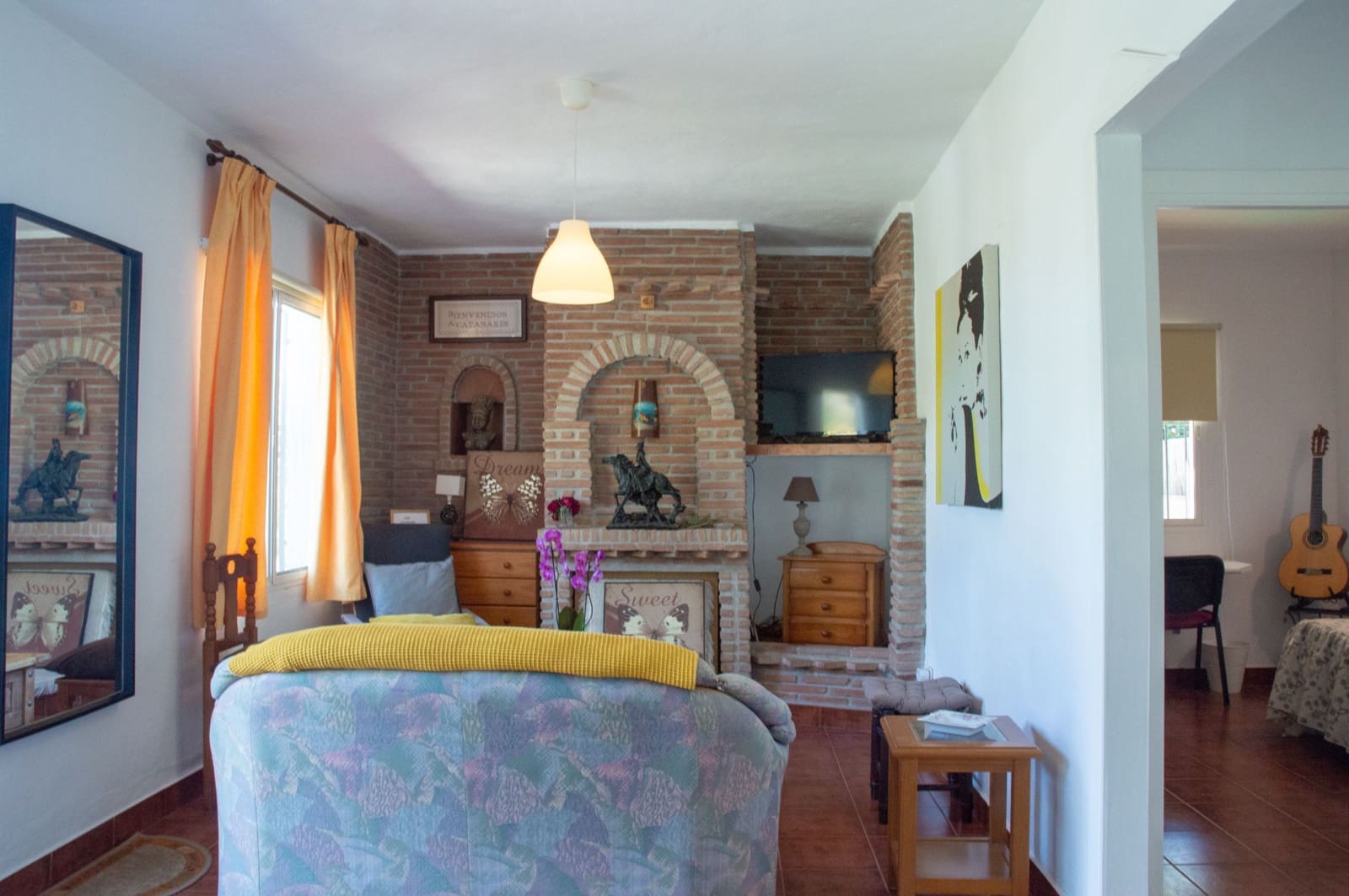 Chalet de 2 habitaciones en Frigiliana en alquiler con piscina garaje - 1.000 € (Ref: 9614524)