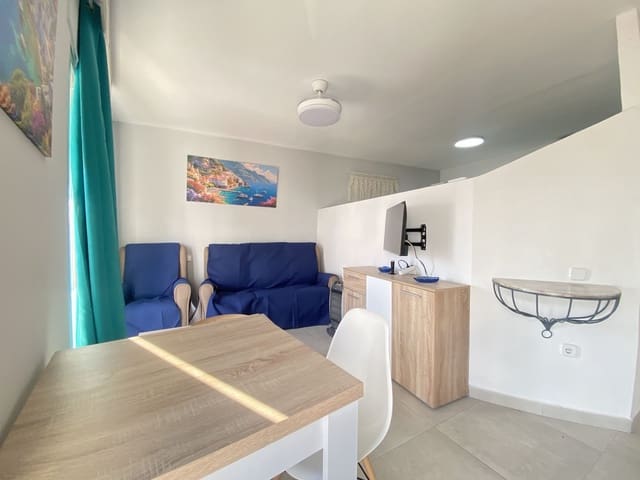 1 soveværelse Lejlighed til leje i Frigiliana - € 750 (Ref: 9619805)