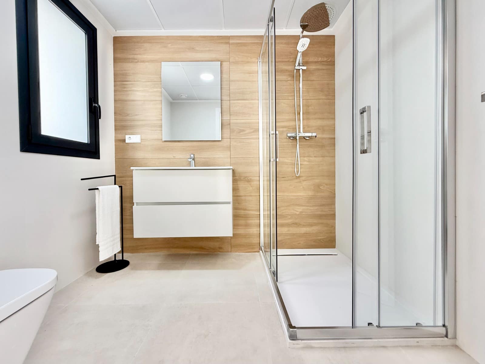 2 Zimmer Bungalow zu verkaufen in Cox mit Pool Garage - 209.000 € (Ref: 10057048)