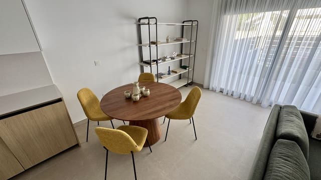2 slaapkamer Bungalow te koop in Los Cuarteros, San Pedro del Pinatar met zwembad garage - € 258.900 (Ref: 10057108)