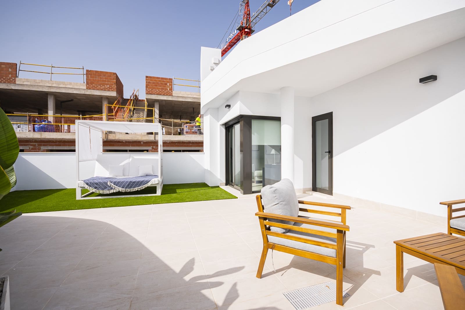 3 bedroom Townhouse for sale in Torrevieja with pool garage - € 539,000 (Ref: 10057127)