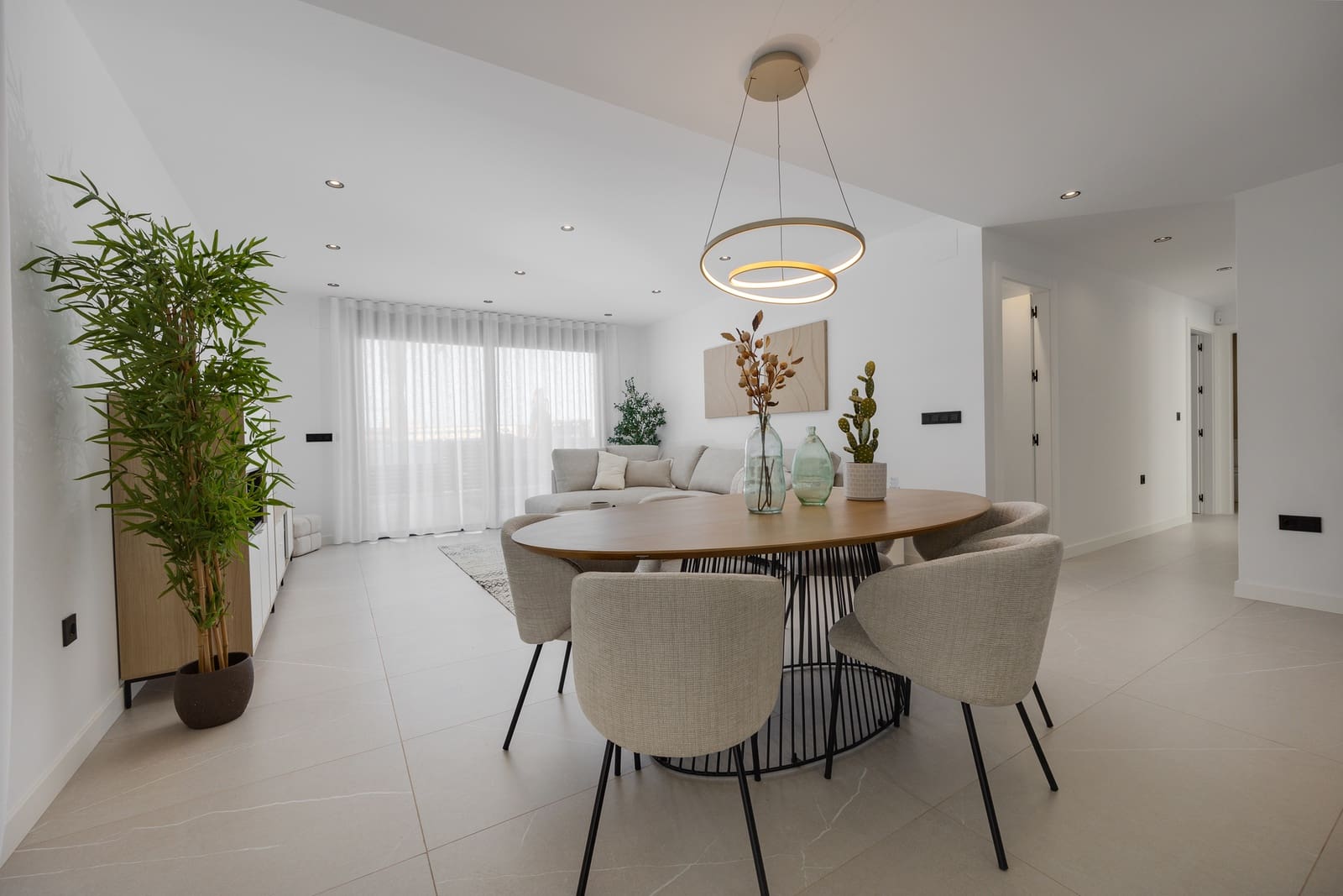 3 makuuhuone Huvila myytävänä paikassa Torrevieja mukana 
autotalli - 585 000 € (Ref: 10057128)